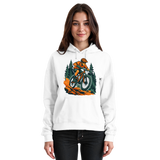 Arvenzo Dirt Rush unisex hoodie in Arctic White, front view showing casual fit and minimalist design.